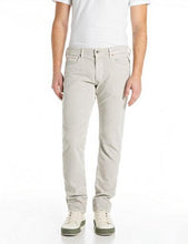 Afbeelding in Gallery-weergave laden, Jeans