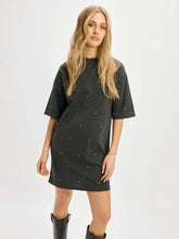 Afbeelding in Gallery-weergave laden, T-shirt dress
