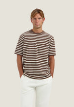 Afbeelding in Gallery-weergave laden, Louie Stripe Tee