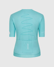 Afbeelding in Gallery-weergave laden, W Shirt