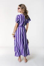 Afbeelding in Gallery-weergave laden, Jurk Ava Wavy