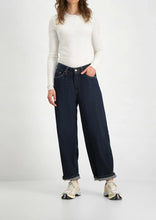 Afbeelding in Gallery-weergave laden, Jeans