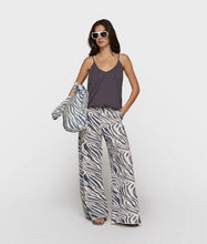 Afbeelding in Gallery-weergave laden, Jogger White Zebra
