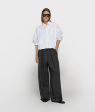 Afbeelding in Gallery-weergave laden, smoking blouse
