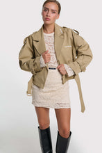 Afbeelding in Gallery-weergave laden, Trench coat ladies woven short alix