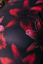 Afbeelding in Gallery-weergave laden, Top Neyo Lily Flower Peached Turtleneck
