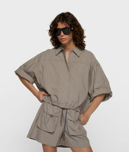 Afbeelding in Gallery-weergave laden, wide crinkle jacket