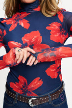 Afbeelding in Gallery-weergave laden, Turtleneck Romi Mesh Bloom Rouge