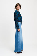 Afbeelding in Gallery-weergave laden, Blouse Mila Bloom Teal Green