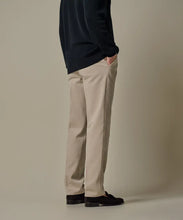 Afbeelding in Gallery-weergave laden, TROUSER TWILL L.BEIGE