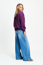 Afbeelding in Gallery-weergave laden, Sweater Sophie The Grand Finale
