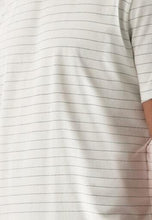 Afbeelding in Gallery-weergave laden, T-Shirt Crewneck Yarn Dyed Pin Stri