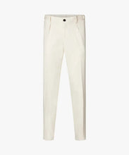 Afbeelding in Gallery-weergave laden, TROUSERS 828 RLXD FIT OFF WHITE